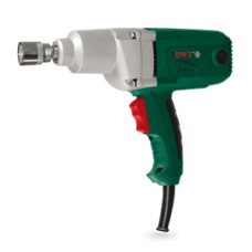 DWT SS09-24 ударный гайковерт 900 Вт